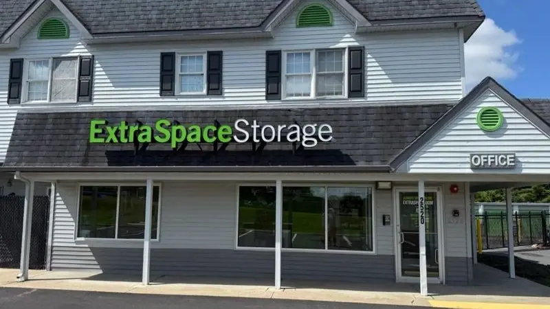 Extra Space Storage, RV storage in Bensalem