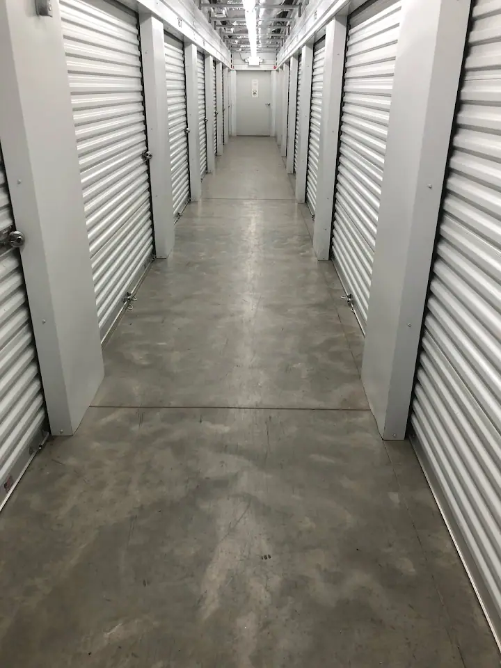 Crystal Clean Storage, RV storage in Seneca