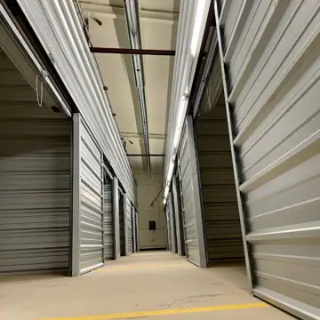 Overflow Garage photo 2