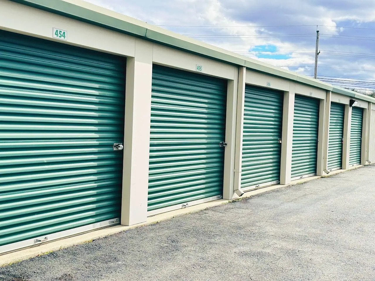 Castle Self Storage, RV storage in White Plains