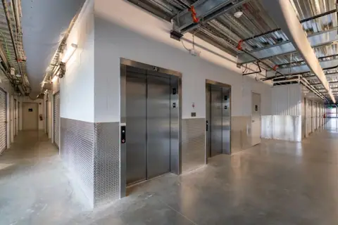 Public Storage photo 2