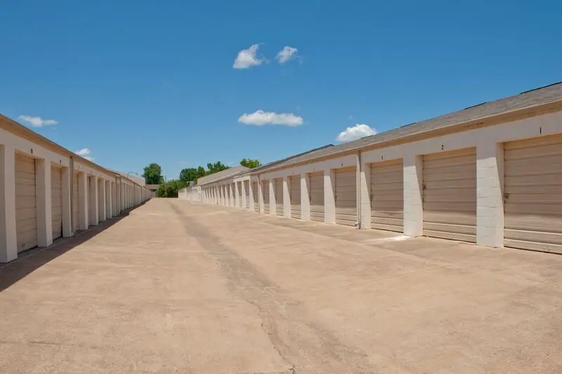 American Self Storage #5, RV storage in Norman