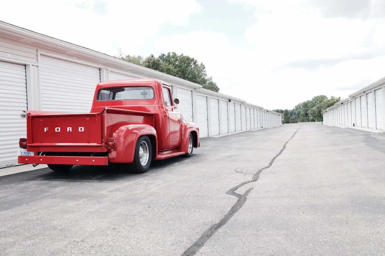 Rockford Self Storage - Central, RV storage in Rockford
