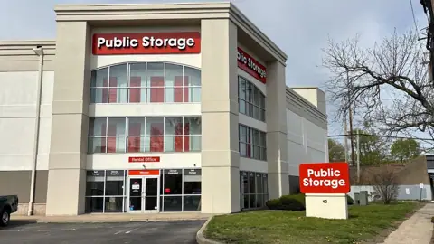 Public Storage in Hicksville, NY