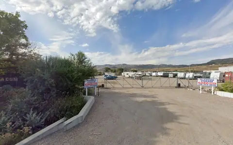 Alameda RV & Boat Storage photo 2