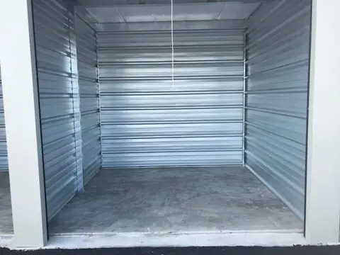 Fifty One Self Storage photo 3