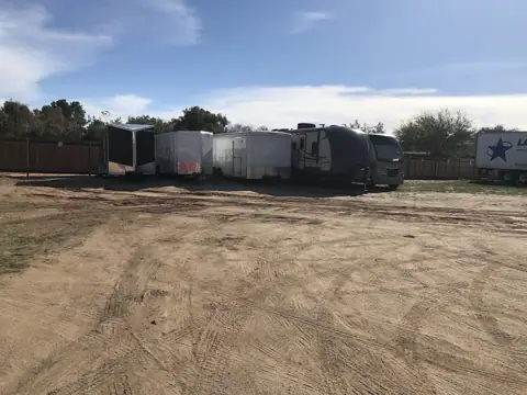 DUVAL STORAGE-RV-TRAILER-CONTAINER-CAR & BOAT photo 2
