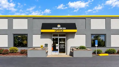Storage King USA in Copley, OH