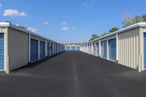 Topsail Storage photo 3