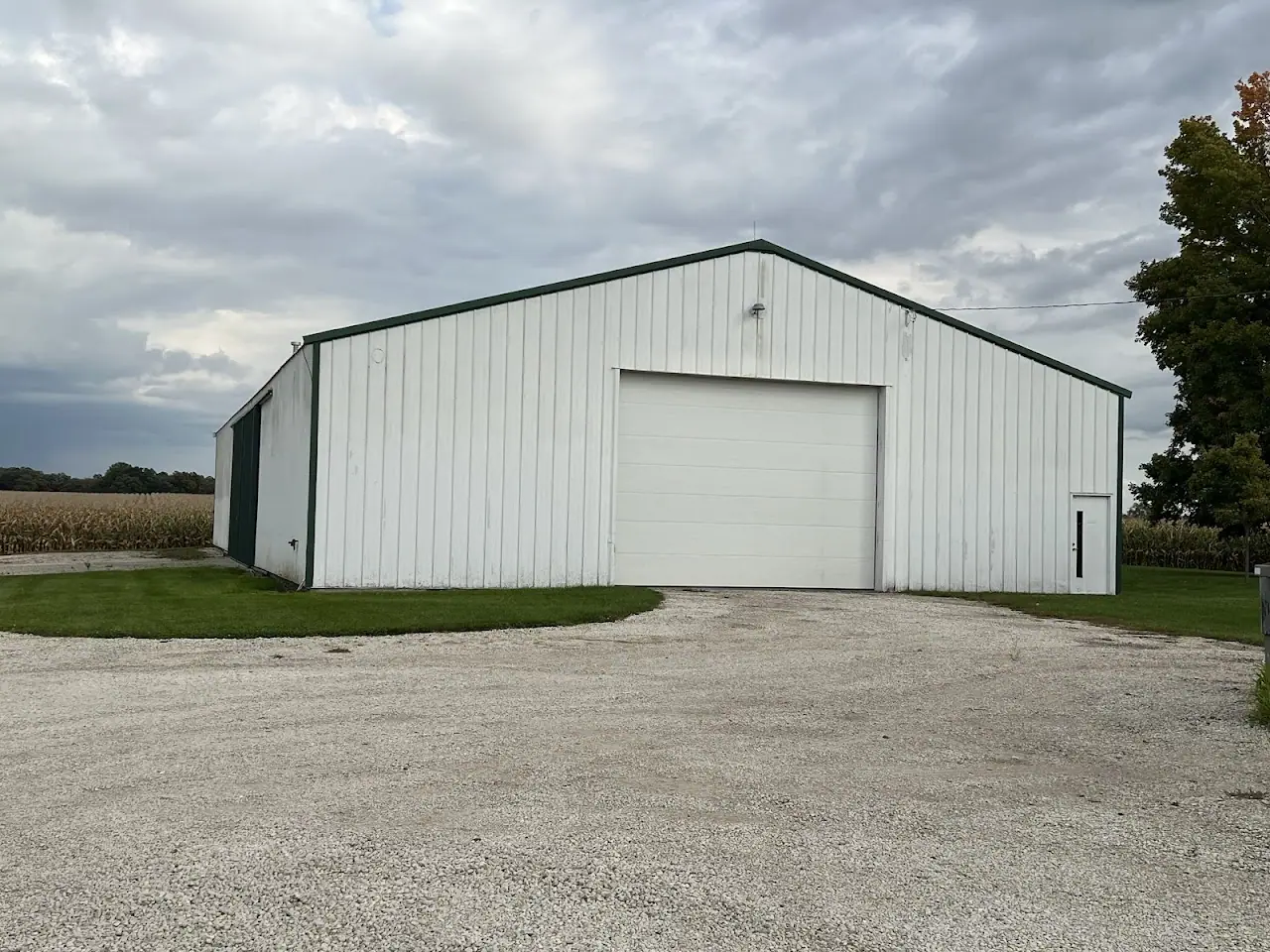 Prairie View Storage, RV storage in Hampshire