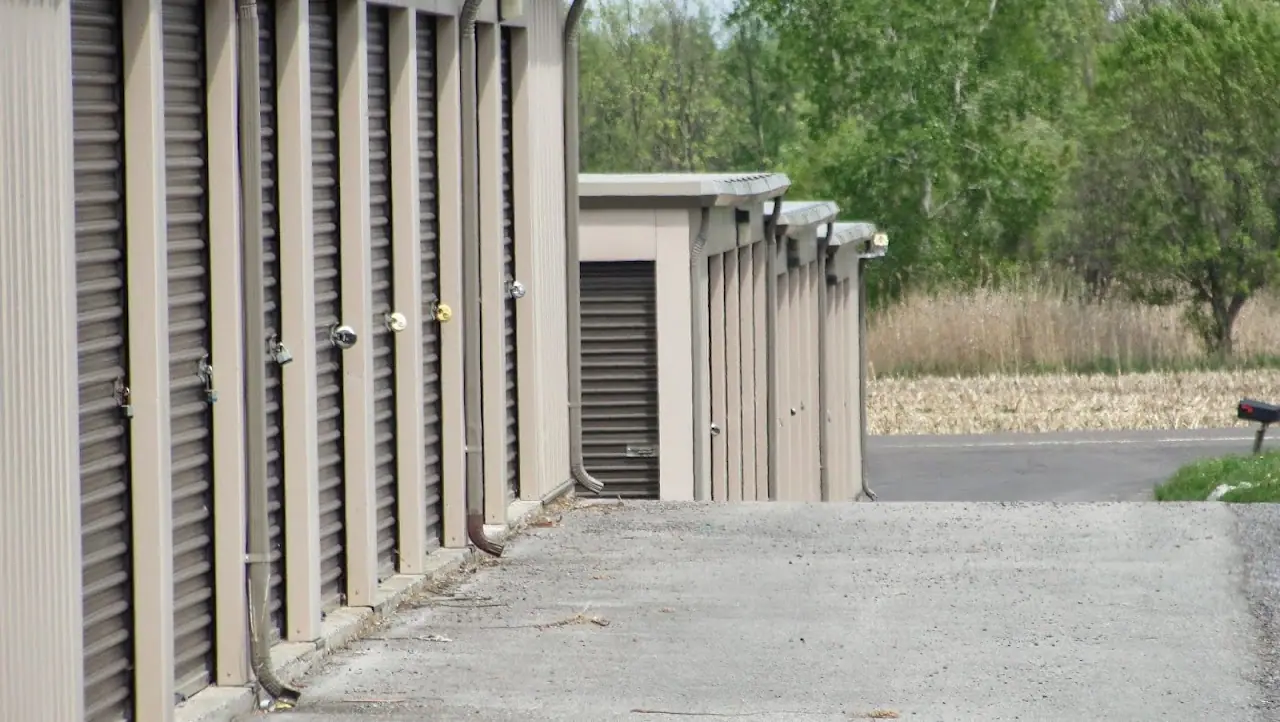 The Storage Mall - Clifton Springs, RV storage in Clifton Springs