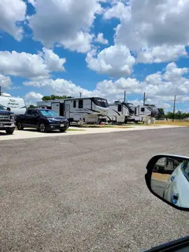 Eagle Resorts RV Park photo 2