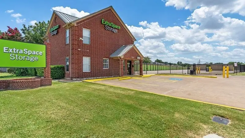Extra Space Storage, RV storage in North Richland Hills