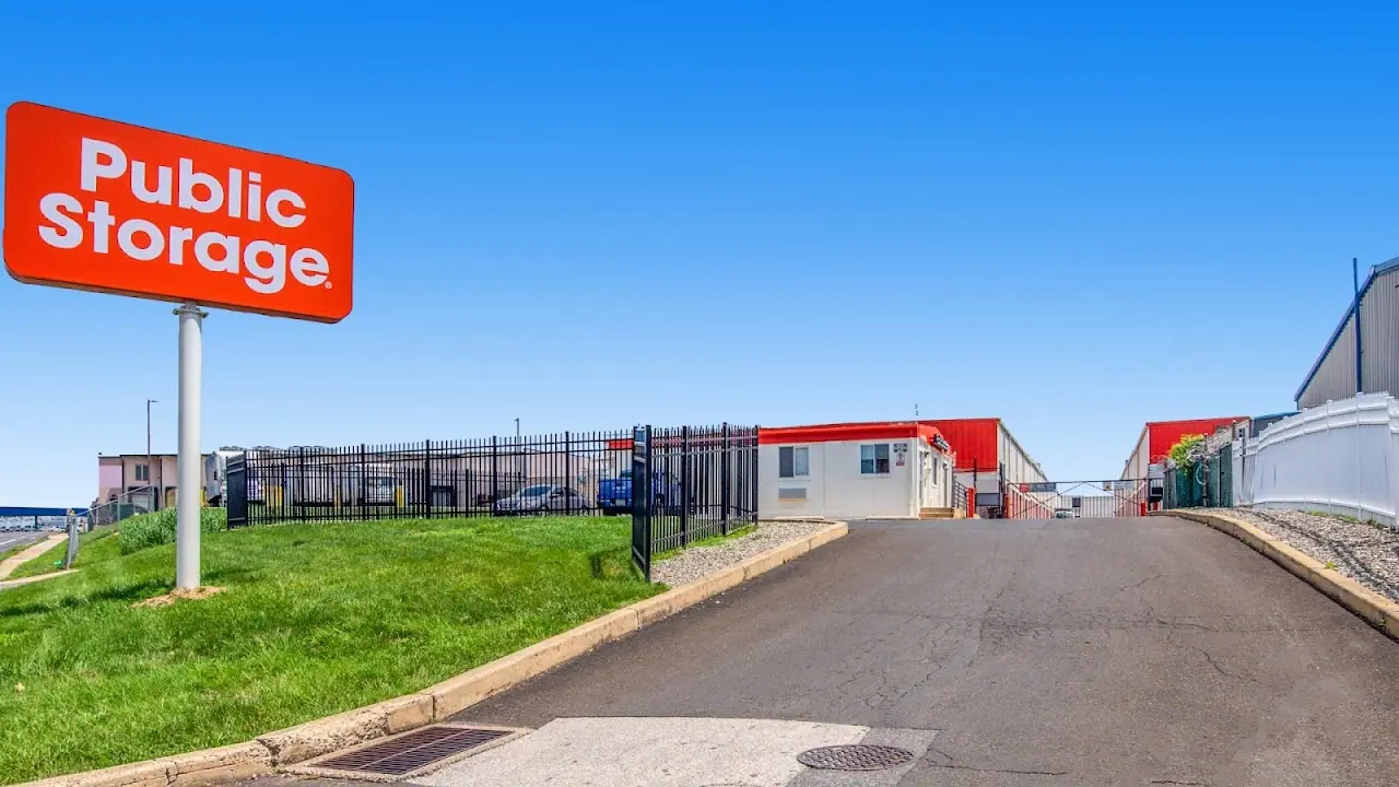 Public Storage, RV storage in Philadelphia
