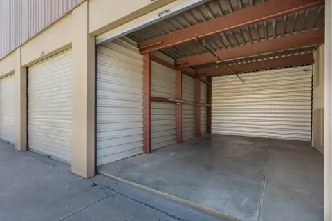 TownCentre Self Storage photo 2