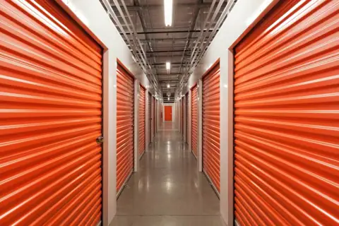 Public Storage photo 2