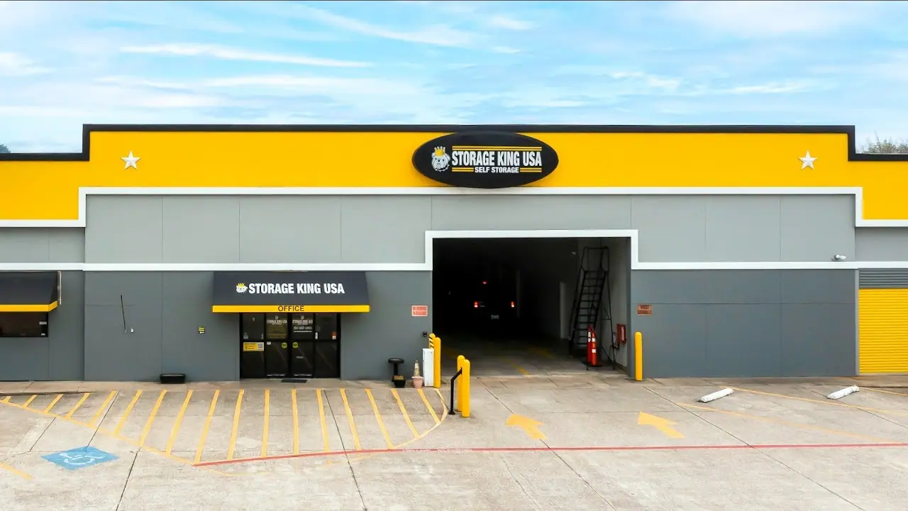 Storage King USA, RV storage in Baytown