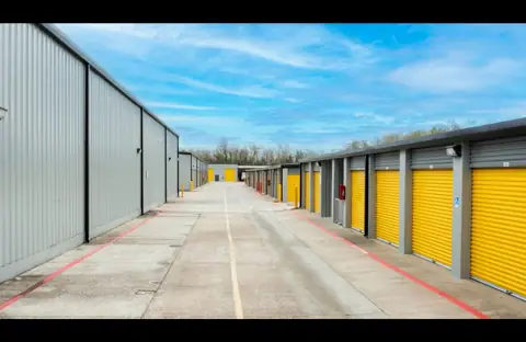Storage King USA photo 2