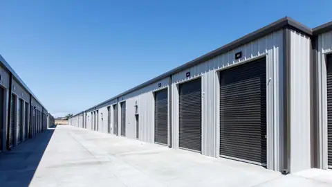 Manteca Storage photo 2