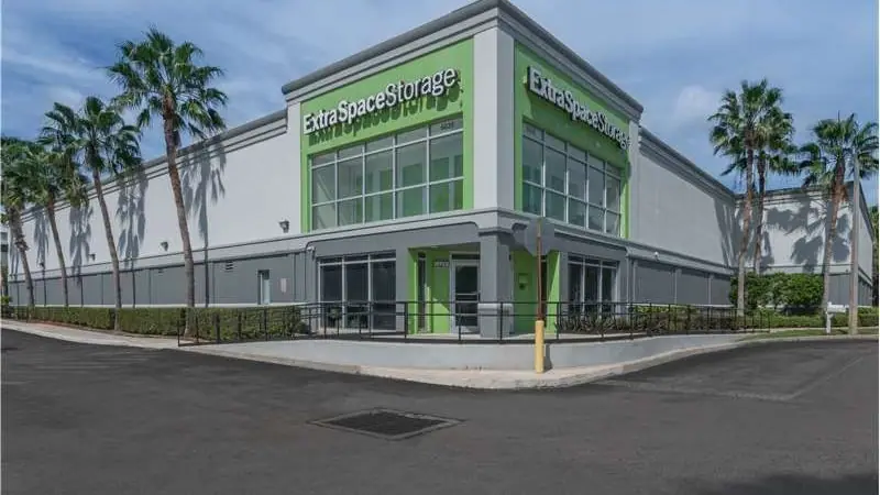 Extra Space Storage, RV storage in Lake Worth Beach