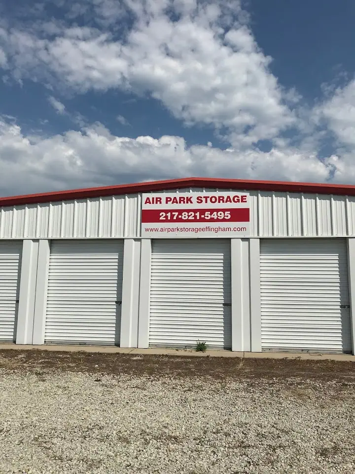Air Park Storage, RV storage in Effingham
