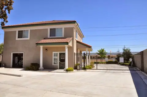 EZ Storage of Elk Grove in Elk Grove, CA