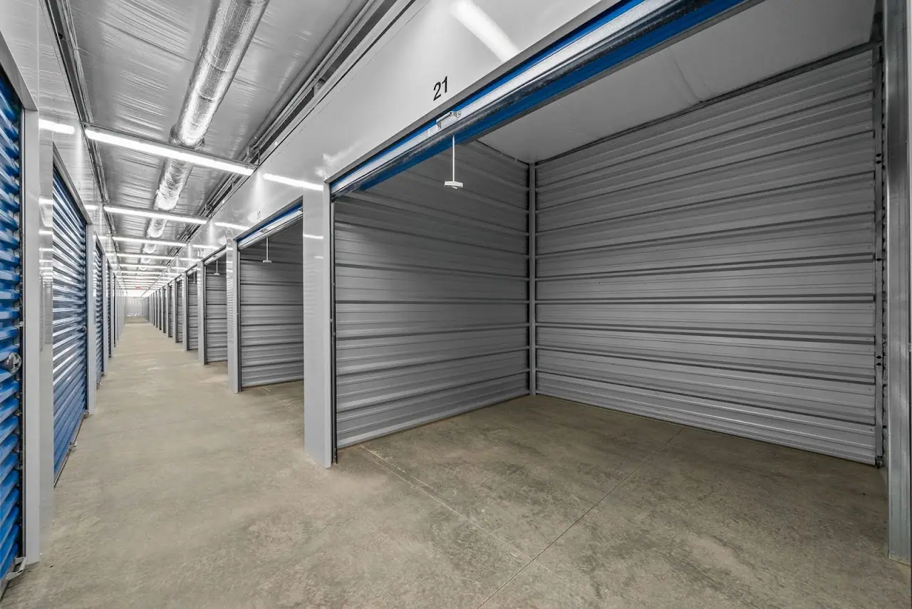 On The Move Storage, RV storage in Clarksville