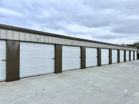 Legend Secured Storage - Paris, Texas photo 2