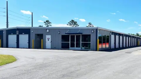 Public Storage photo 2
