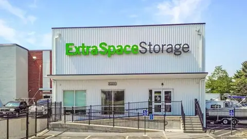 Extra Space Storage photo 2