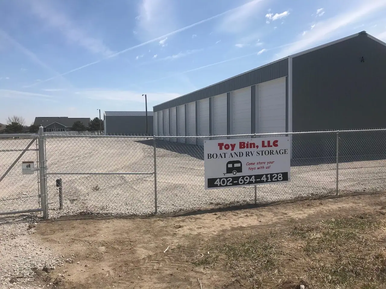 Toybin Boat and RV Storage LLC, RV storage in Aurora