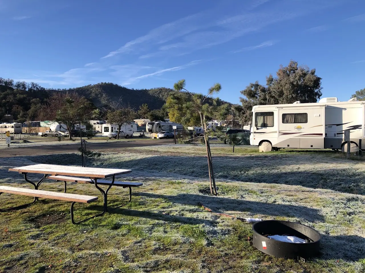 Sequoia RV Park, RV storage in Dunlap