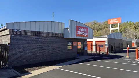 Public Storage photo 2