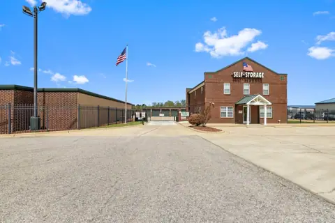 AA All American Airborne Self Storage in Raeford, NC
