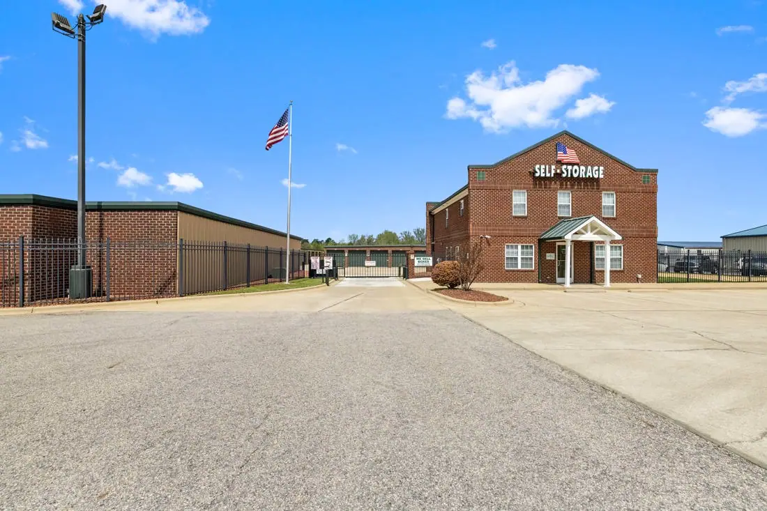 AA All American Airborne Self Storage, RV storage in Raeford