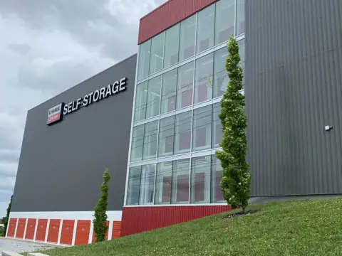 Self-Storage at U-Haul in Nashville, TN