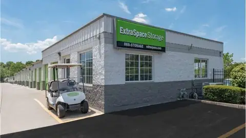 Extra Space Storage in Crescent Springs, KY