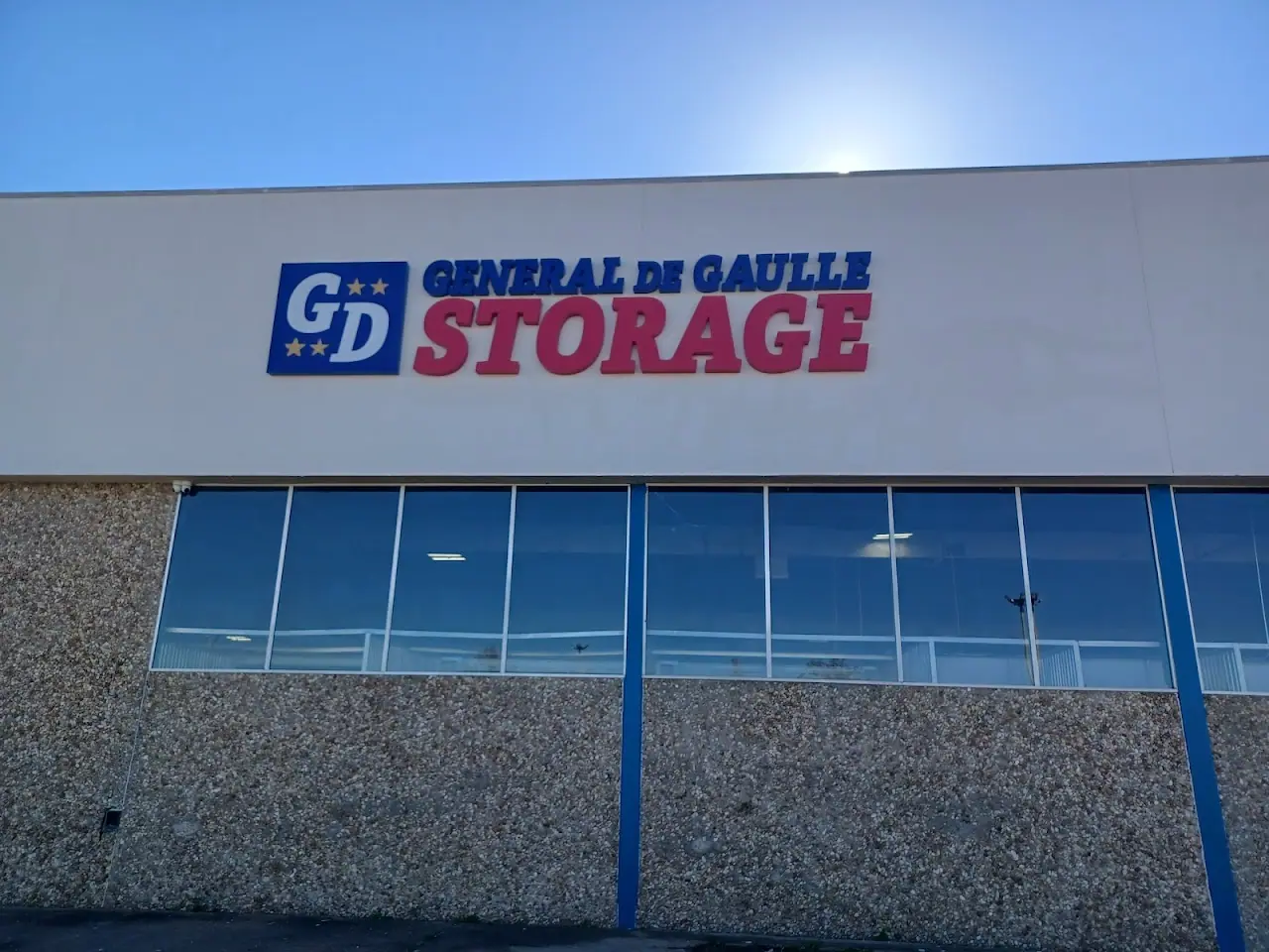 General De Gaulle Storage, RV storage in New Orleans