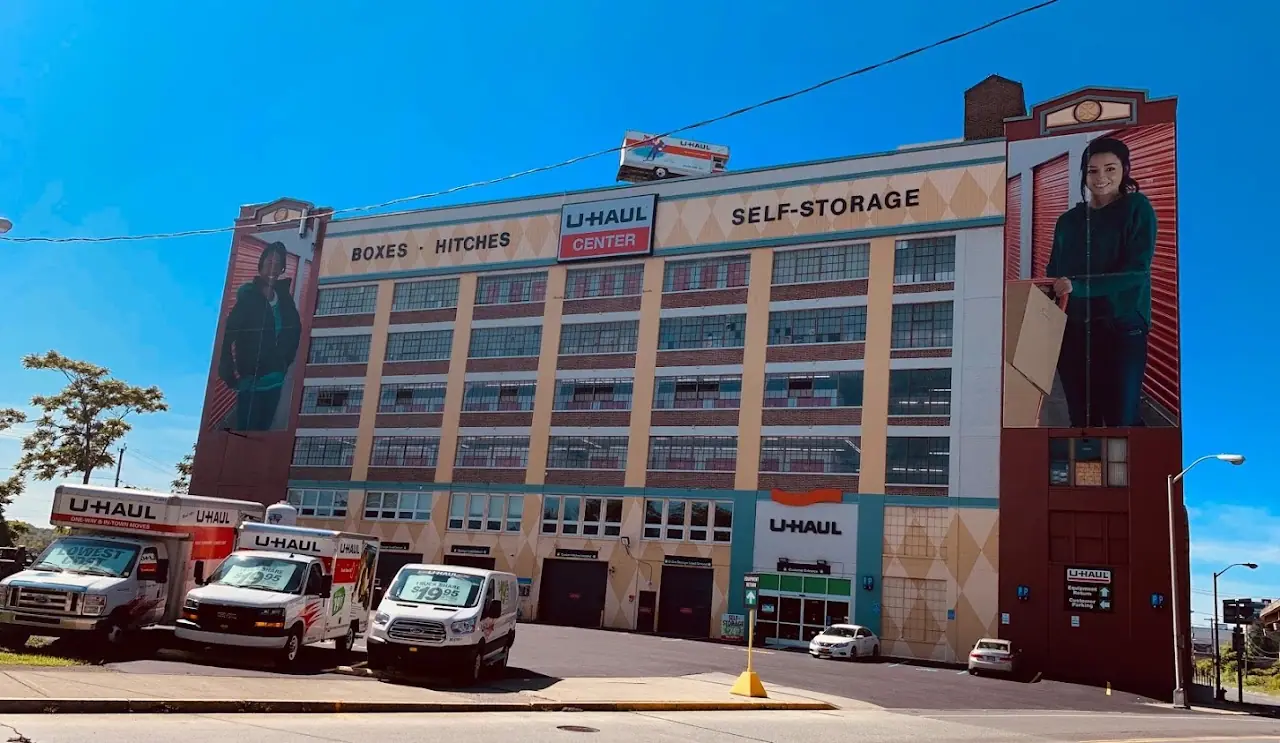 Self-Storage at U-Haul, RV storage in Albany