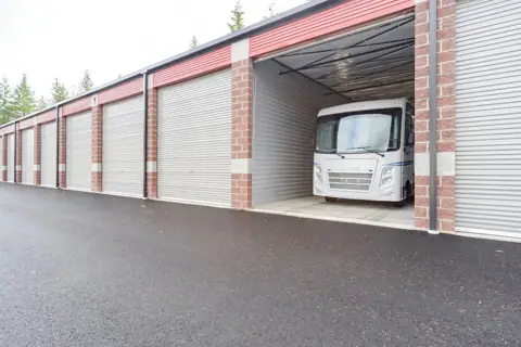 Park and Store photo 2