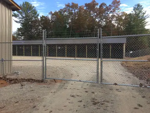 Highway 325 Storage photo 2