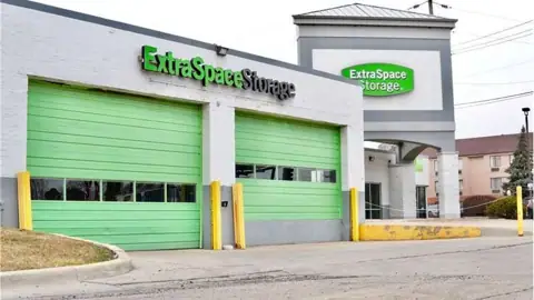Extra Space Storage in Bedford Park, IL