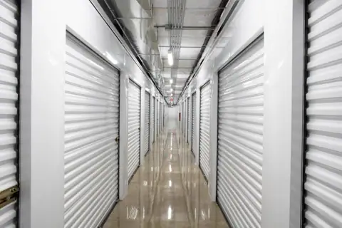Public Storage photo 2
