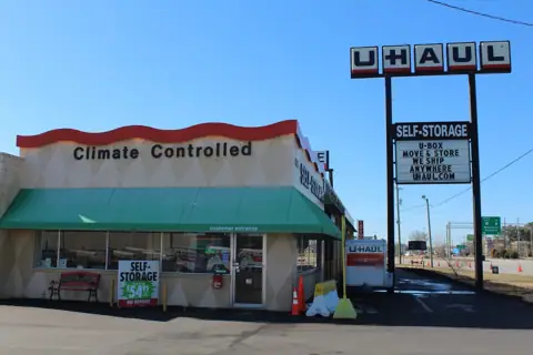 Self-Storage at U-Haul in Jacksonville, NC
