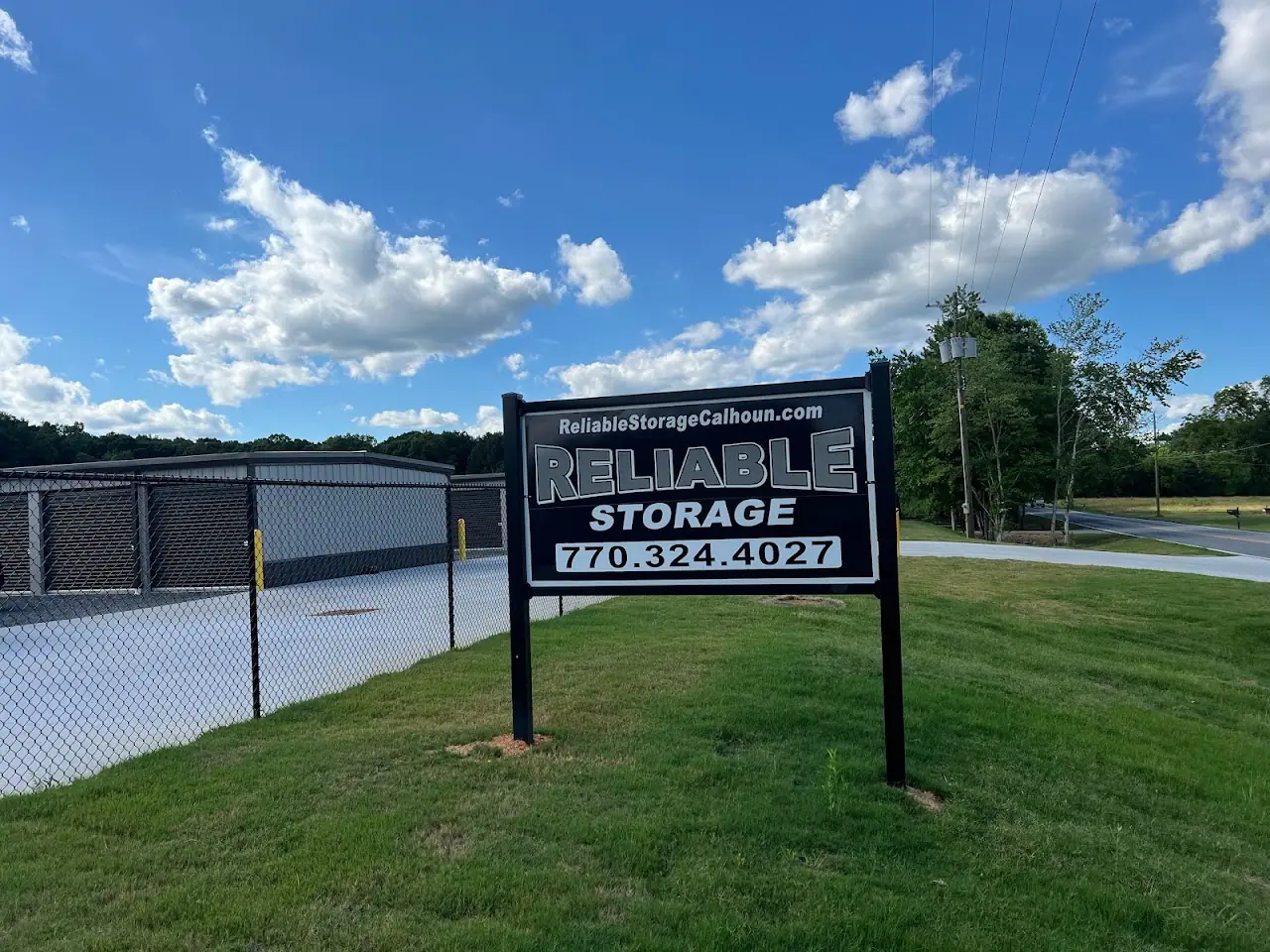 Reliable Storage, RV storage in Calhoun