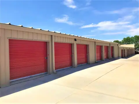 Big Red Self Storage photo 2