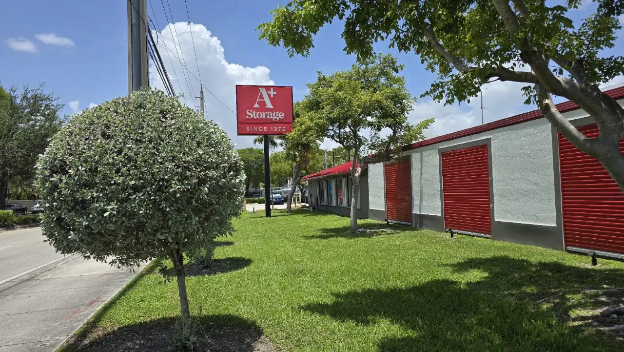 A+ Storage, RV storage in Doral