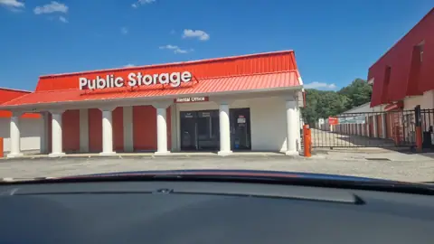 Public Storage photo 2