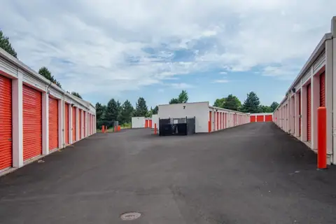 Public Storage photo 3