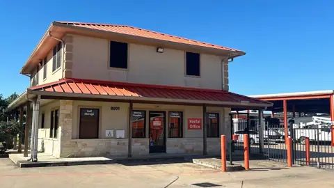 Public Storage photo 2